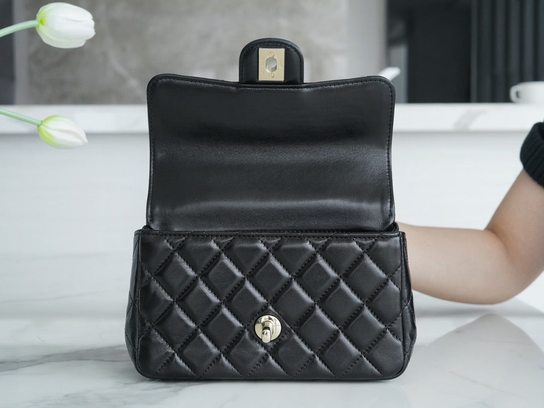 Front view of Chanel 23A Bag premium bag
