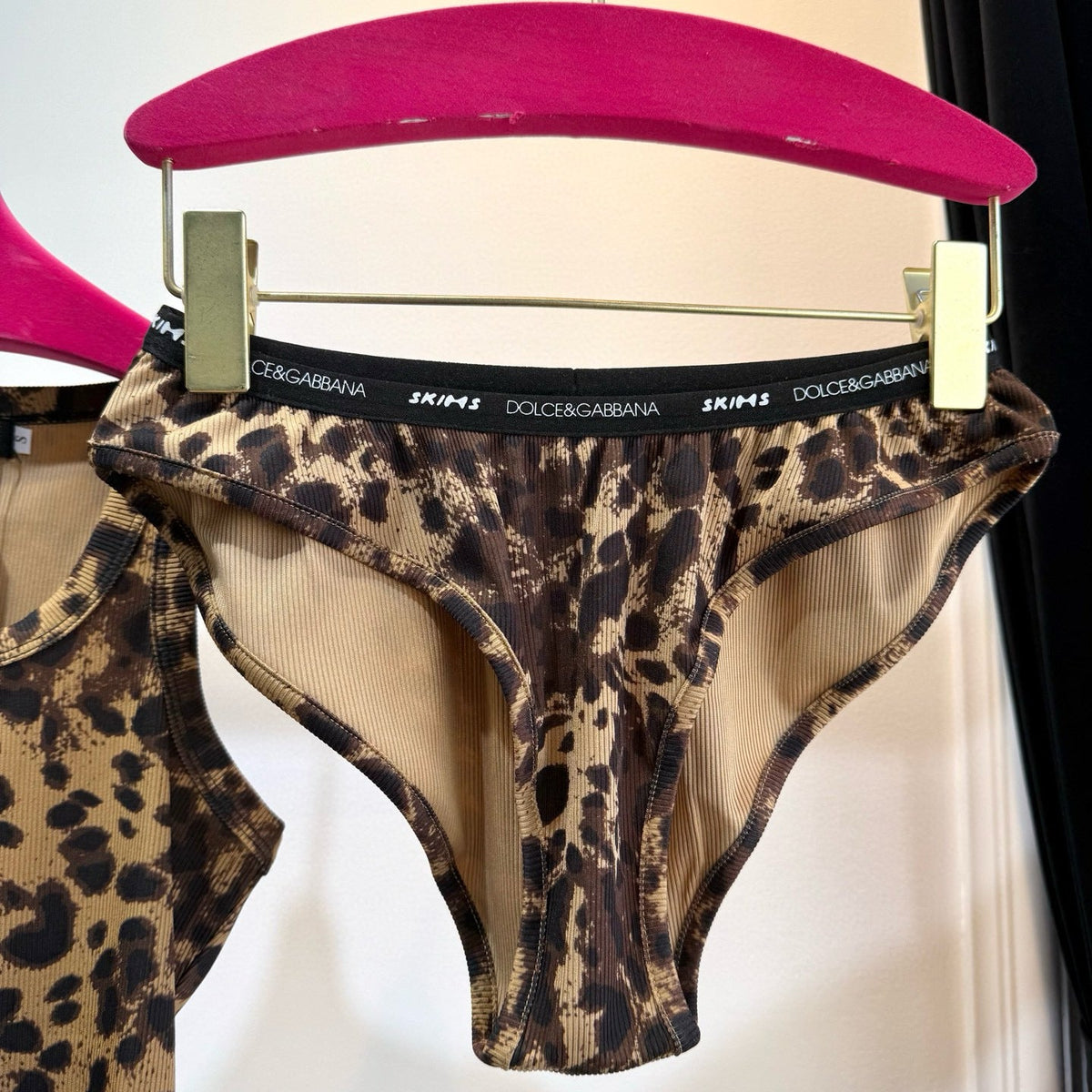 Accessories- Skims x Dg Set Luxury Designer Fashion Accessory