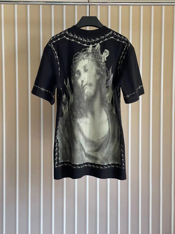 Close-up detail view of Givenchy luxury piece style No.161