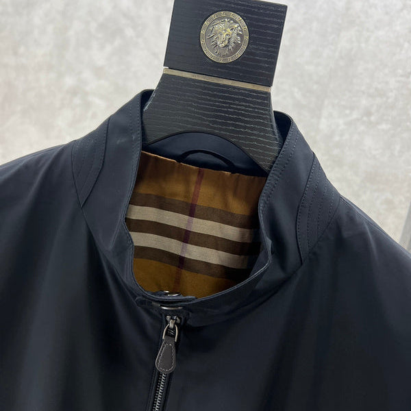 Back view of Burberry luxury piece style No.364