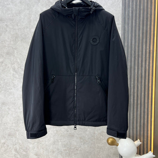 Front view of Burberry luxury piece style No.553