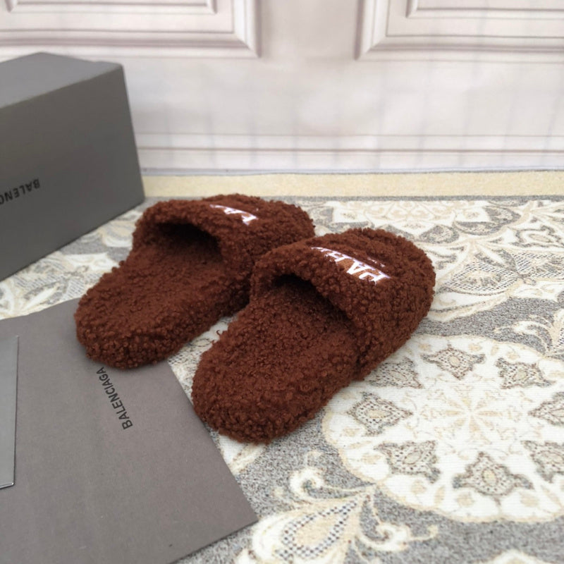 Balenciaga Tan Gladiator Sandals - Heel Detail View