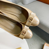 Back view of Louis Vuitton luxury piece style No.181