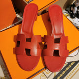 Hermes sandals Style 016 - angled studio shot