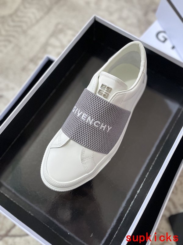 Givenchy Nude Slip-On Sneakers - Toe Detail View