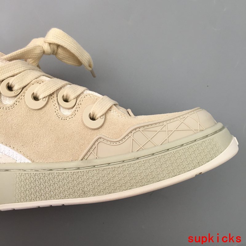 Dior shoes Style 020 - sole and craftsmanship detail (alternate angle)