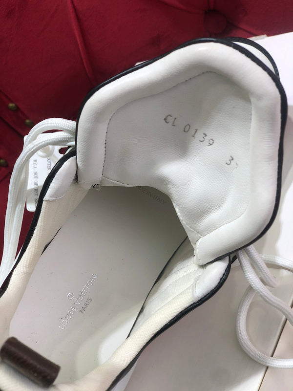 Louis Vuitton shoes Style 190 - angled studio shot
