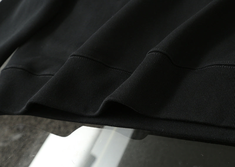 Front view of Burberry luxury piece style No.051