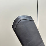 Styling view of Saint Laurent luxury piece style No.051