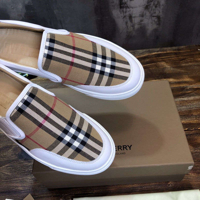 Burberry shoes Style 162 - top view showing design