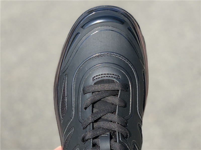 Balenciaga shoes Style 375 - side profile detail (alternate angle)