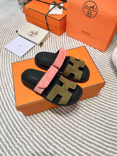 Hermès White Block Heel Sandals - Full Silhouette View