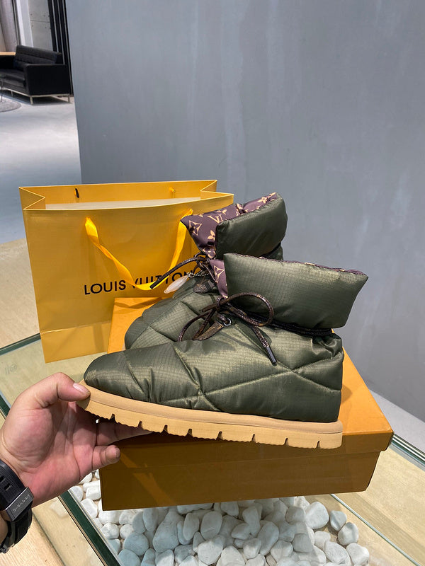 Louis Vuitton shoes Style 191 - back heel detail