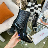 Close-up detail view of Roger Vivier luxury piece style No.062