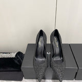 Full silhouette view of Saint Laurent luxury piece style No.007