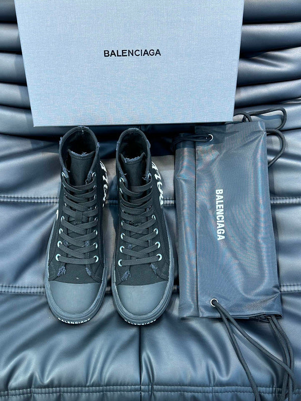 Balenciaga shoes Style 073 - top view showing design