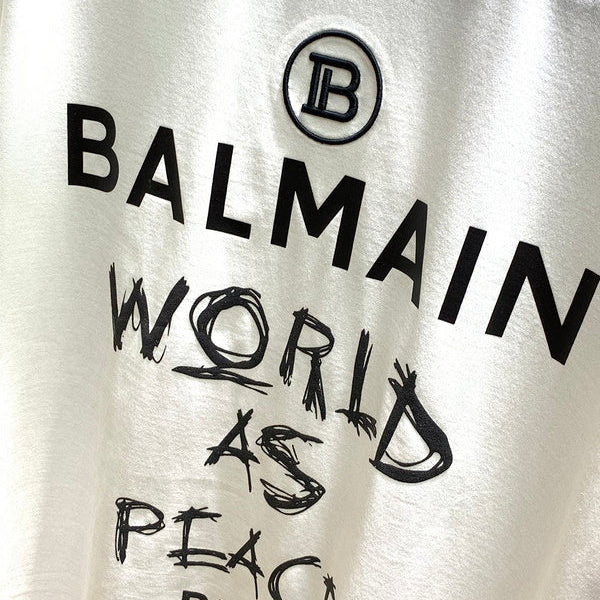 Three-quarter angle view of Balmain luxury piece style No.076
