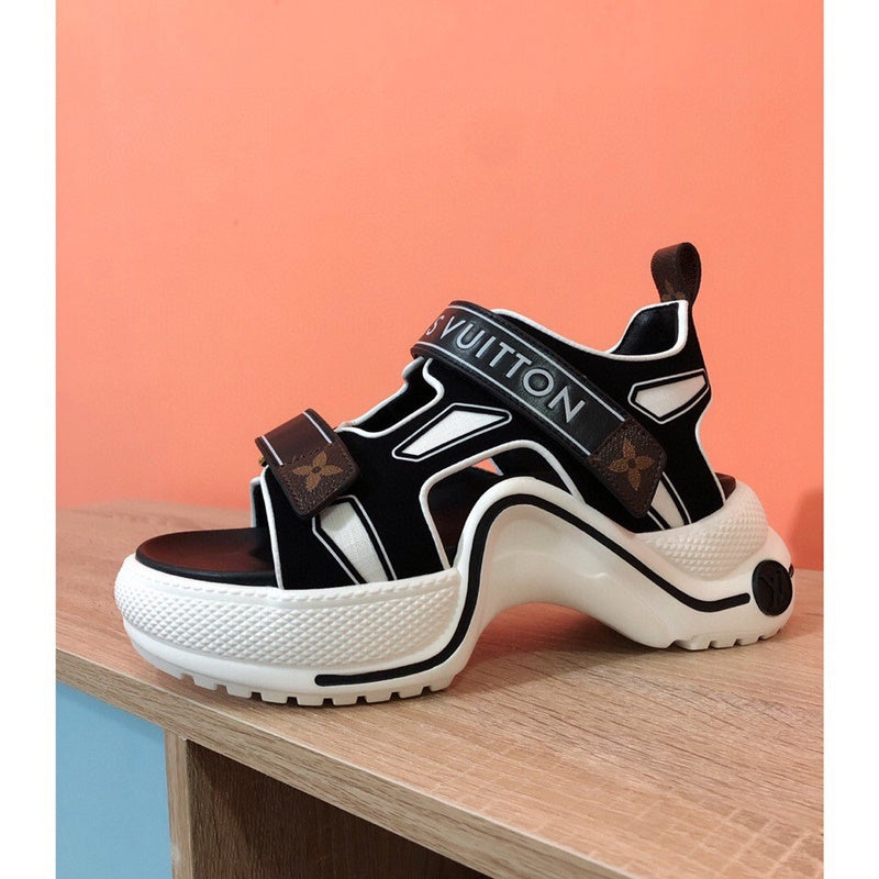 Louis Vuitton shoes Style 308 - logo and branding close-up