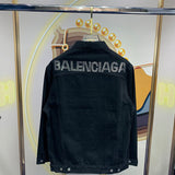 Styling view of Balenciaga luxury piece style No.073