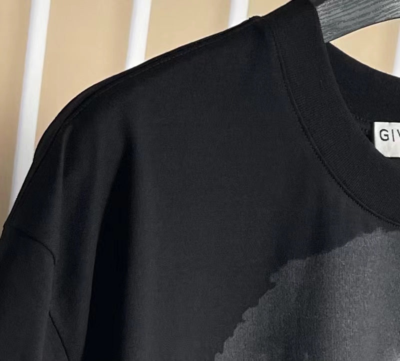 Full silhouette view of Givenchy luxury piece style No.150