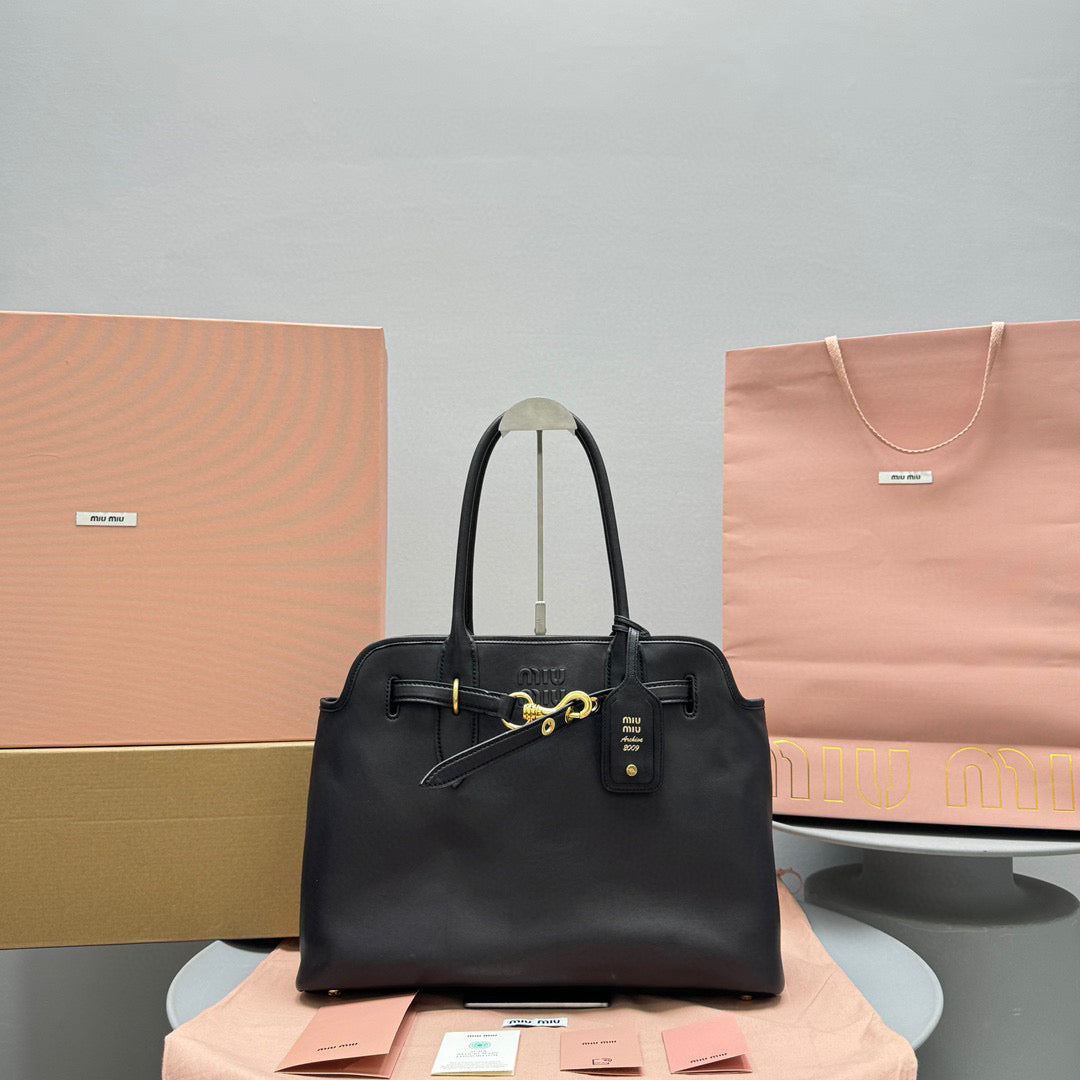 Bags- Miu M Aventure Nappa Leather Bag Elegant Everyday Designer Handbag