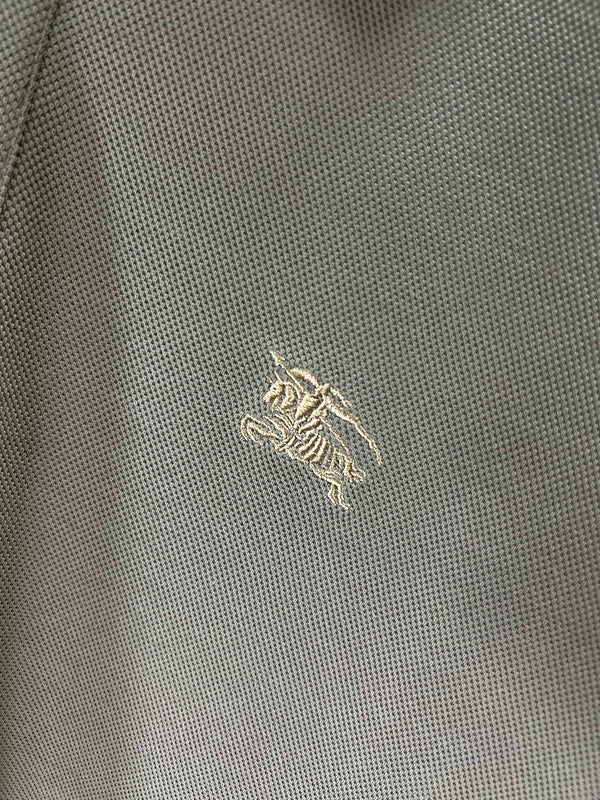 Texture and finish detail of Burberry luxury piece style No.403