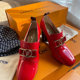 Louis Vuitton shoes front view designer style