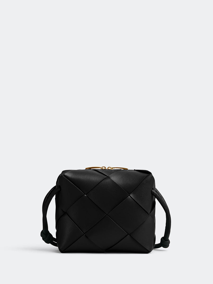 Bottega Veneta shoulder bags luxury designer piece front view