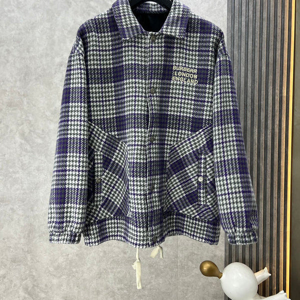 Side profile view of Burberry luxury piece style No.414
