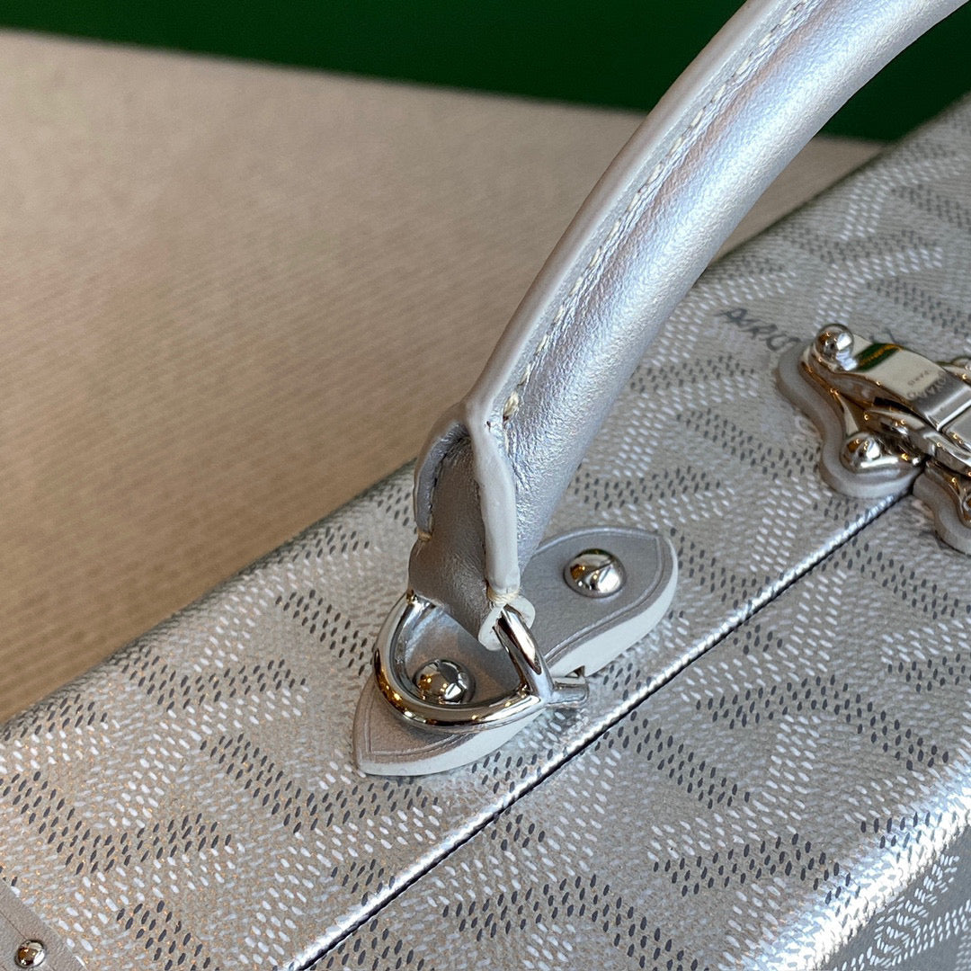 Bags- Goya Grand Hotel Trunk Bag Premium Designer Shoulder Bag