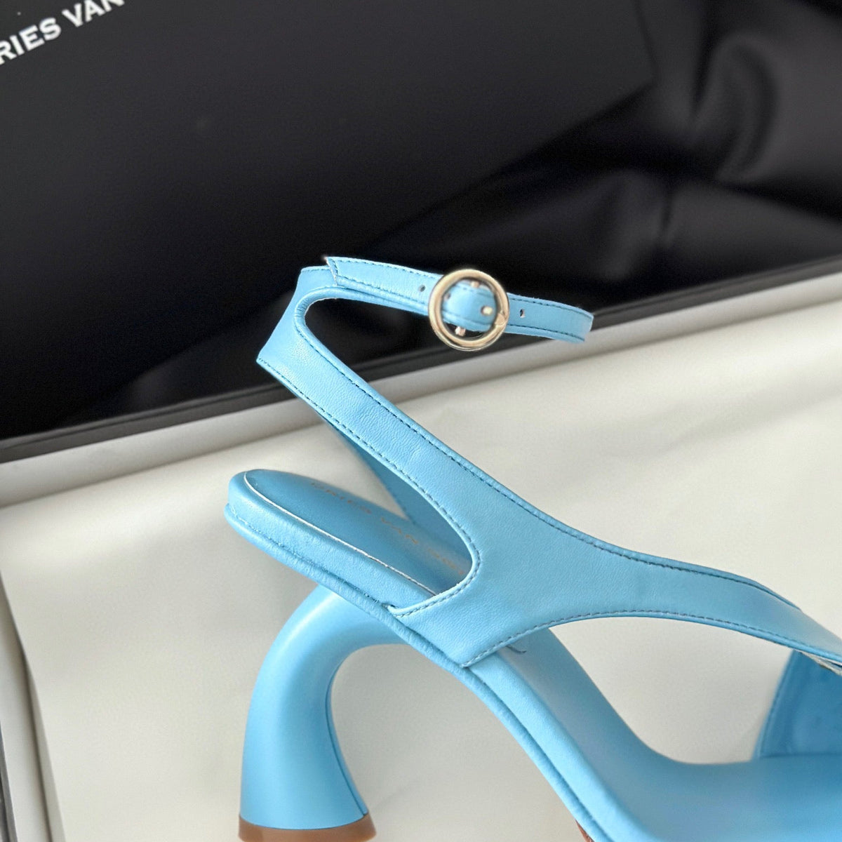 Shoes- Dries Van Noten Heels Premium Designer Casual Shoes