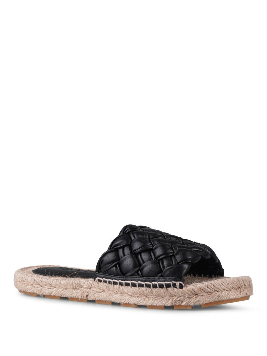 Bottega Veneta flats luxury designer piece front view