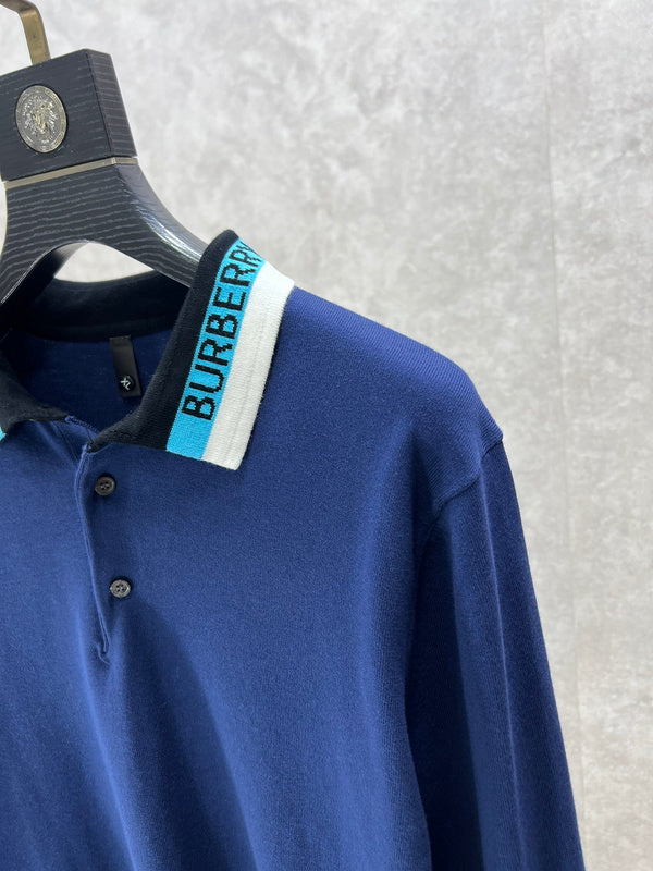 Three-quarter angle view of Burberry luxury piece style No.405