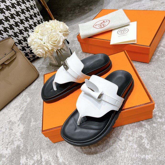Hermes shoes Style 348 - side profile detail