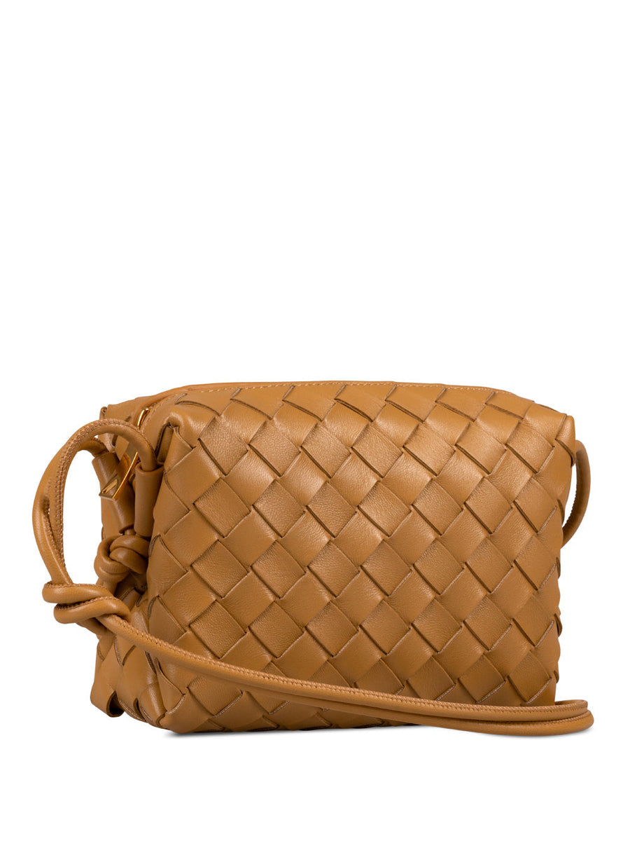 Bottega Veneta premium shoulder bags detail and craftsmanship close-up