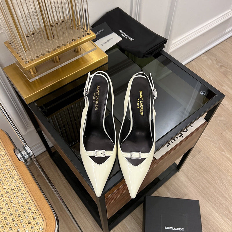 Styling view of Saint Laurent luxury piece style No.014