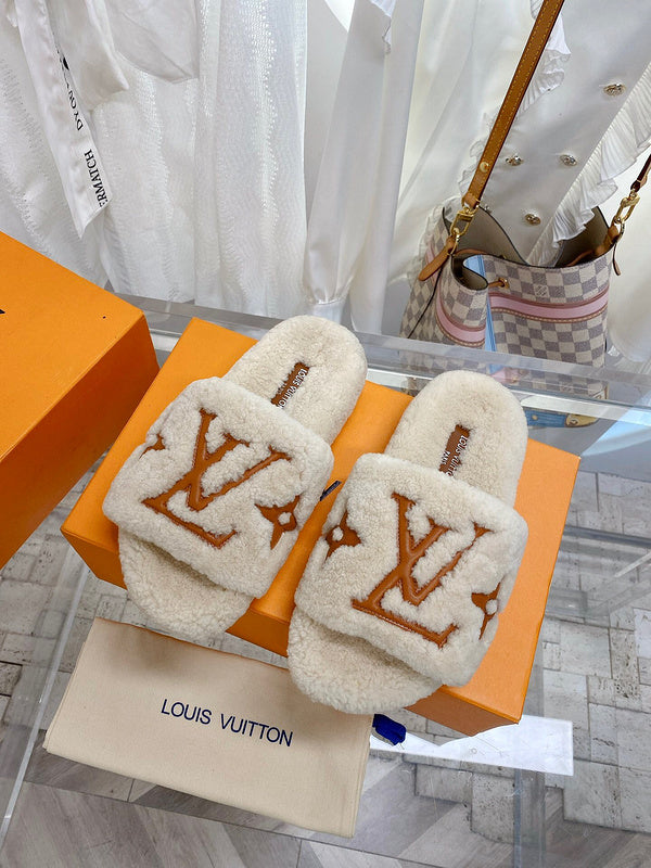 Louis Vuitton Camel Platform Heels - Close-Up Texture View