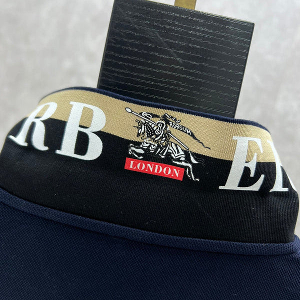 Back view of Burberry luxury piece style No.401