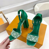 Louis Vuitton shoes Style 386 - close-up of bold signature style (alternate angle)