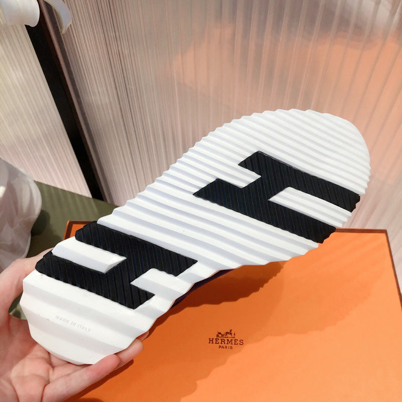 Hermes shoes Style 353 - interior and comfort detail