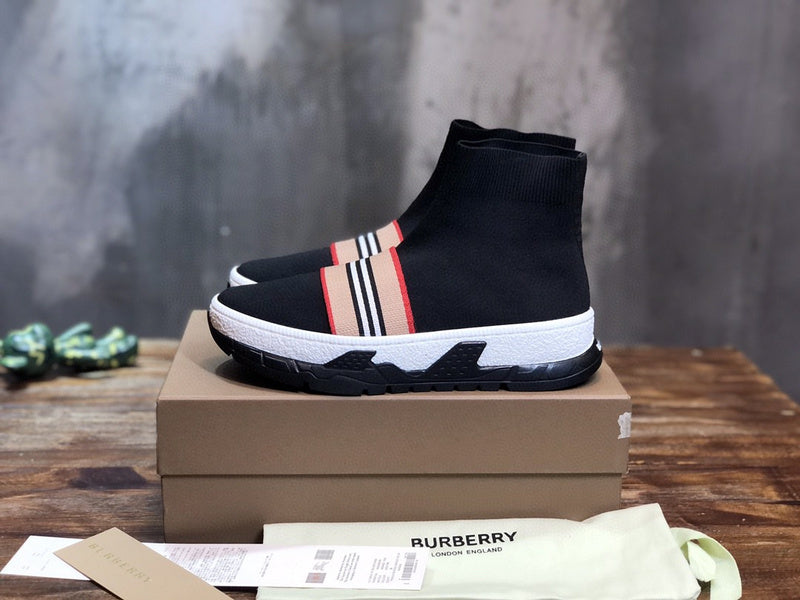 Burberry shoes Style 163 - side profile detail