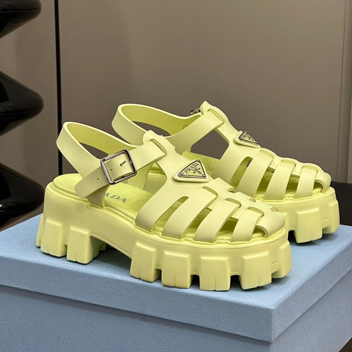 Shoes- Pd Sandals Premium Designer Casual Shoes