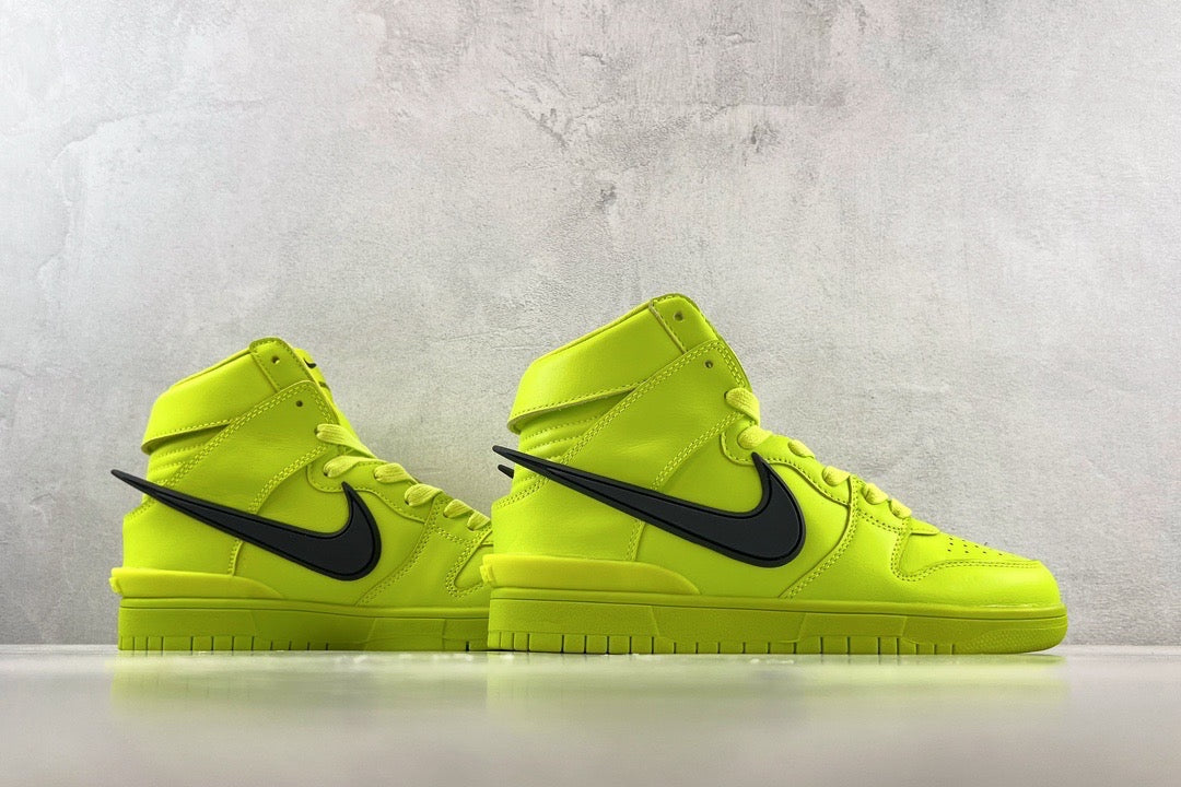 Shoes- Dunk Laser Luxury Lifestyle Designer Footwear