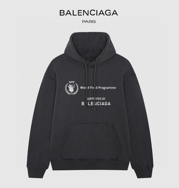 Side profile view of Balenciaga luxury piece style No.324