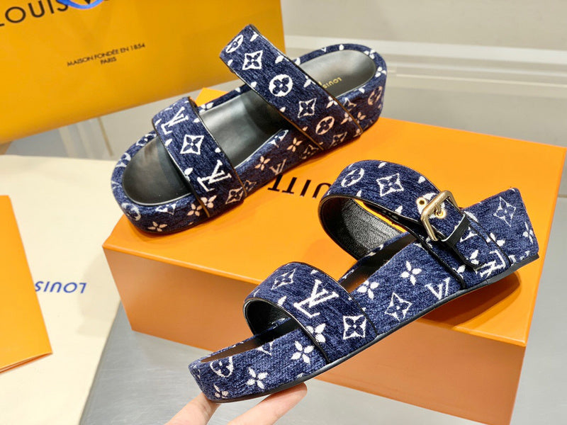 Louis Vuitton shoes Style 370 - close-up of bold signature style (alternate angle)