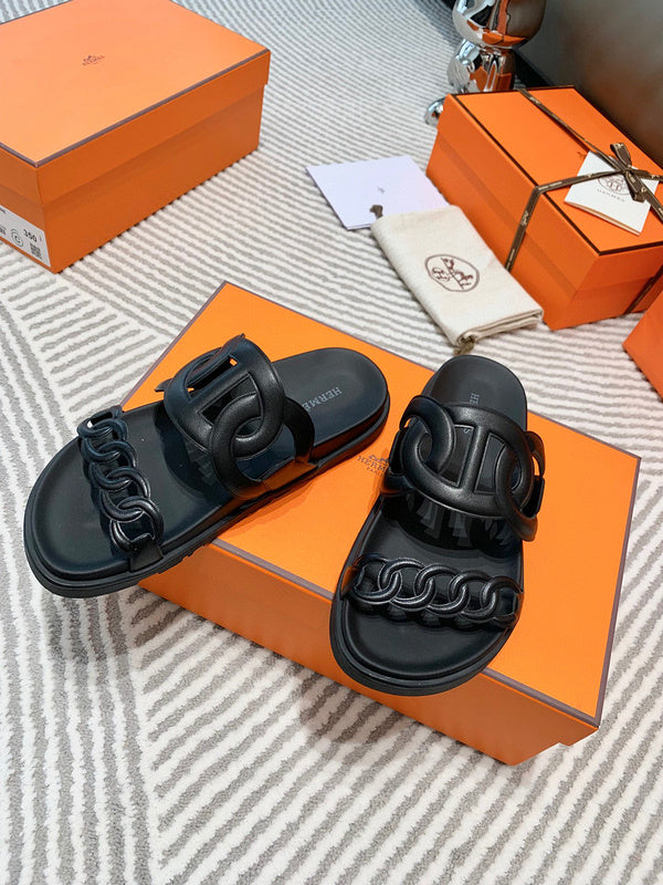 Hermès Chocolate Brown Espadrille Wedge Sandals - Toe Detail View