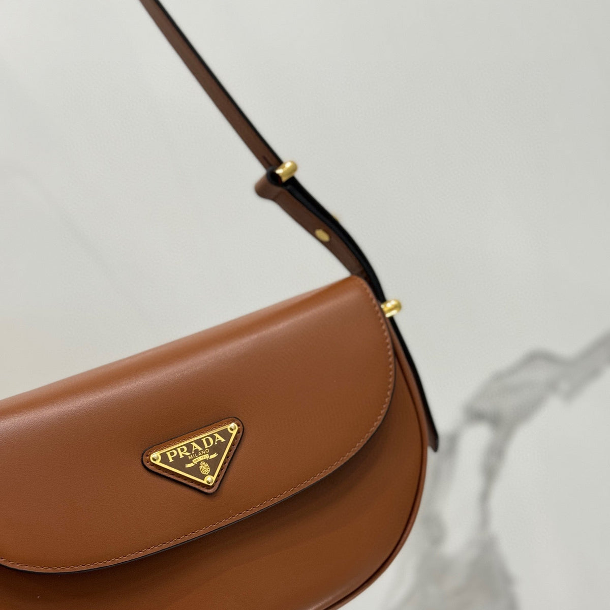 Bags- Pd Arque Shoulder Bag Elegant Everyday Designer Handbag