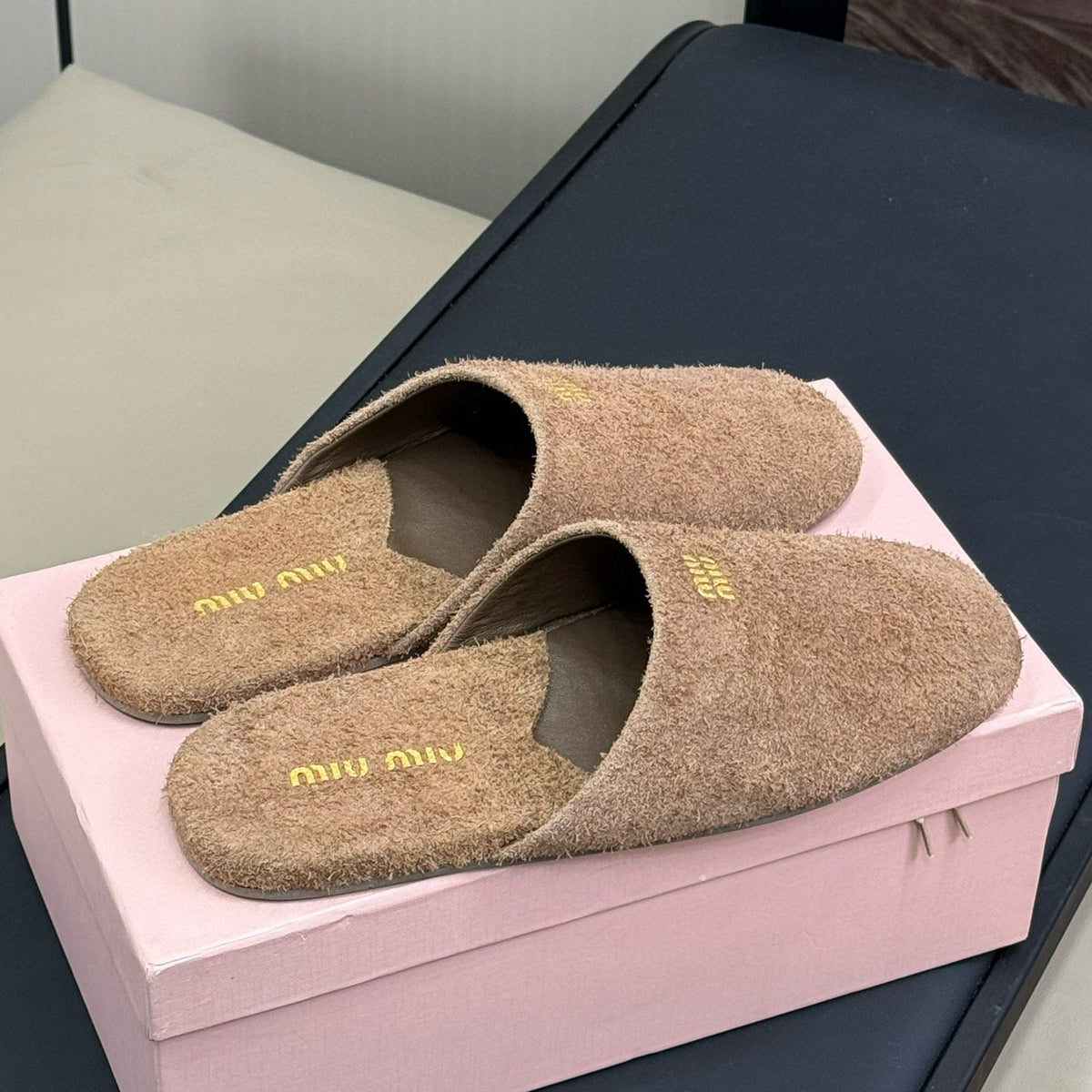 Accessories- Miu M Slippers Premium Everyday Designer Accessory