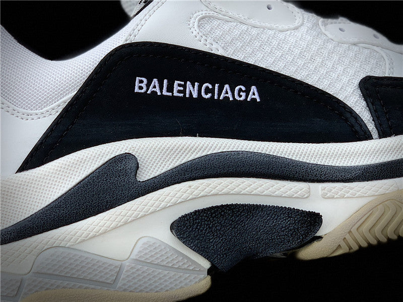 Balenciaga Grey Pointed-Toe Stiletto Heels - Full Silhouette View