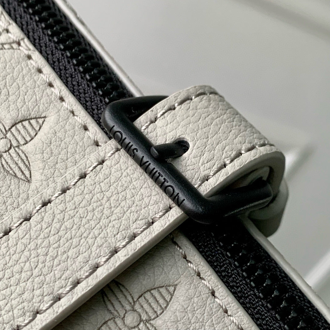 Louis Vuitton Wallets- Louis Vuitton Lou Pulse Wearable Wallet Compact Luxury Card Wallet